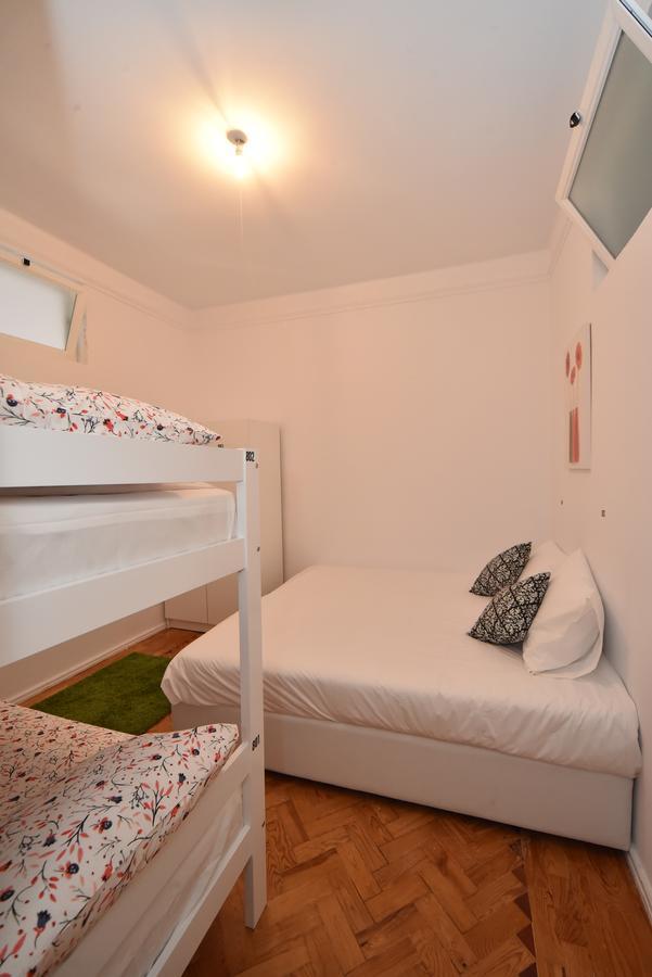 Star Hostel Lisbona Esterno foto