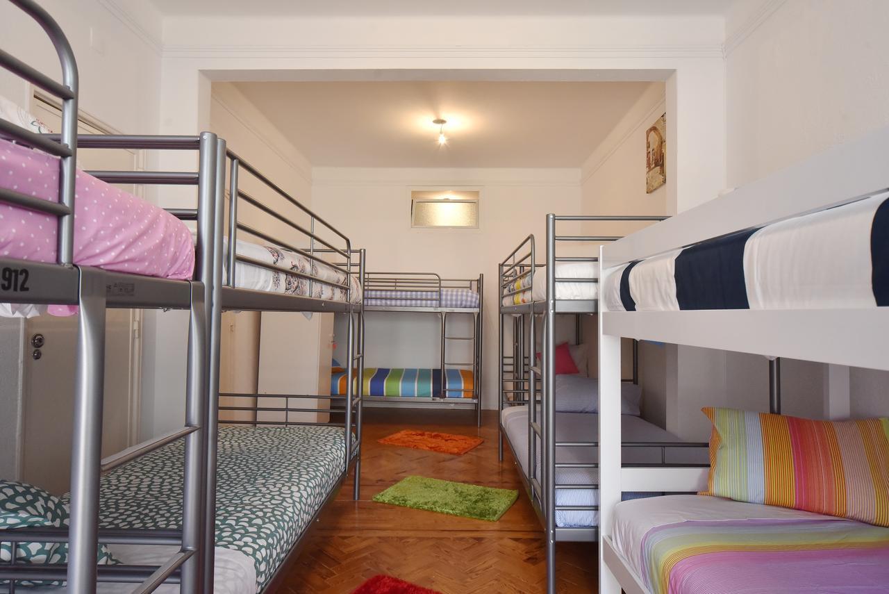 Star Hostel Lisbona Esterno foto